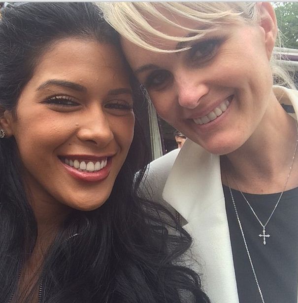 PHOTO - Ayem: Selfie avec Laetitia Hallyday sur Instagram!