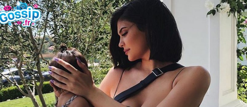 Kylie Jenner maman et complexée par sa prise de poids ?