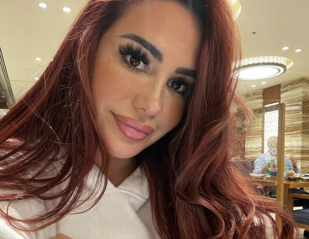 Caca Dans La Bouche Influenceuse Affaire Porta Potty : Milla Jasmine nie toutes les accusations - Gossip